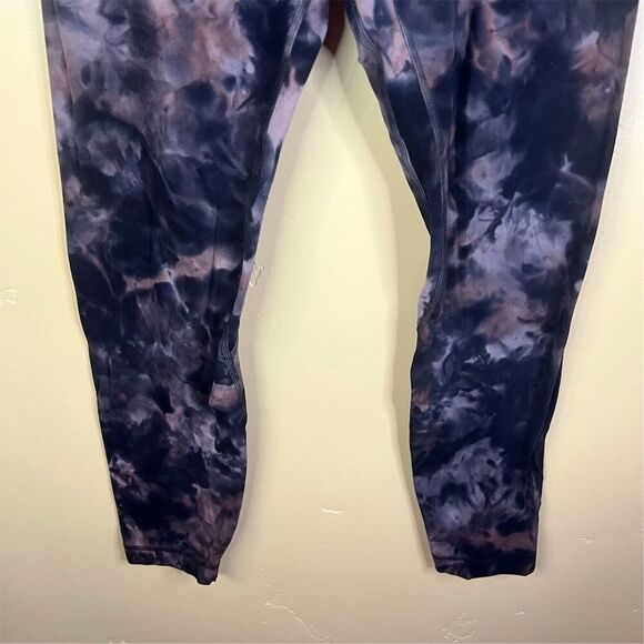 Lululemon Women's Align‎ High-Rise Leggings Size 8 Multicolor Diamond Dye 25" - Picture 3 of 5